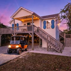 Endless Summer | Golf Cart + Private Beach Access