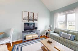 Flippers Pad at Pebble Beach - Image 2