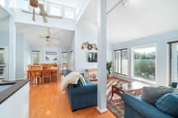 Point Oasis~Beach Access~Perfect for Families - Image 4