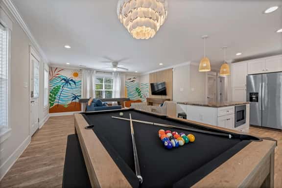 Costa Del Mar | Beach Access~Pool Table~Central EI - Image 1