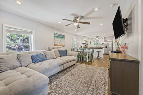 Near DT MHC & AB Bridge~Pet Friendly~Boat Parking - Image 1