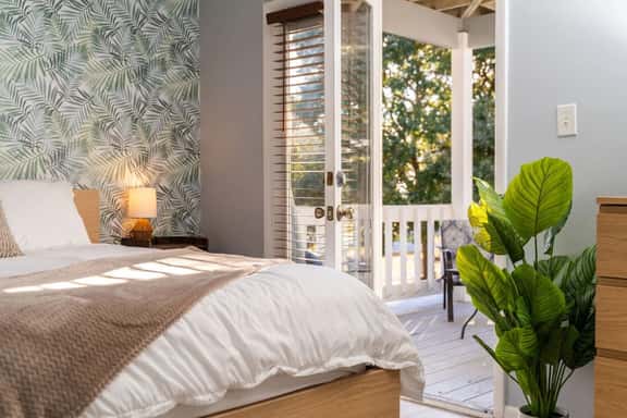 Point Oasis~Beach Access~Perfect for Families - Image 1