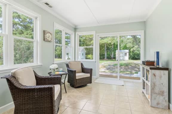 Beaufort Breeze | Hot Tub· Game Room· Mins to Town - Image 4