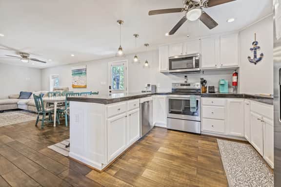 Near DT MHC & AB Bridge~Pet Friendly~Boat Parking - Image 3