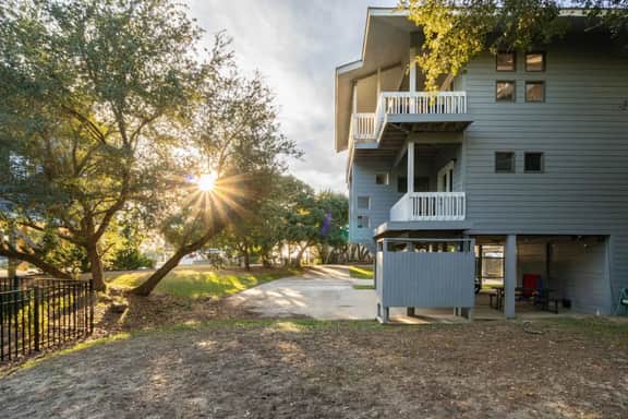 Point Oasis~Beach Access~Perfect for Families - Image 5