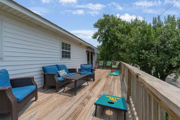 Turtle Cove | Central MHC· Deck· Pet Friendly· 3BR - Image 5